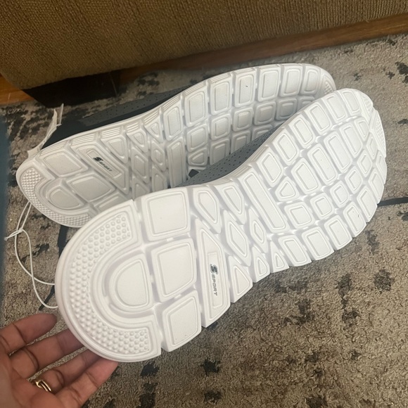 Sports by sketchers memory foam size 13 new with tags - Picture 8 of 13